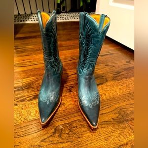Charlie Horse teal leather cowboy boots with long pointed toe